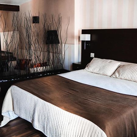 Hotel Rural Plaza Mayor Chinchón מראה חיצוני תמונה
